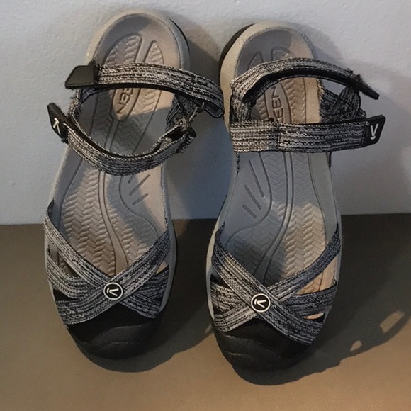 Keen Shoes - Keen Bali Strap Natural Gray/ Black 1016806 SZ 9.5